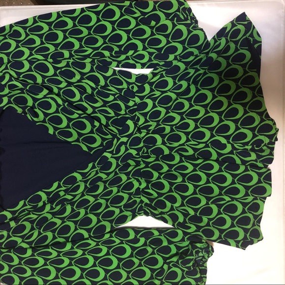 Macbeth Collection Long-sleeve Romper - Picture 5 of 8